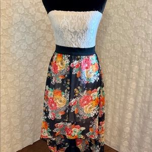 Strapless A Symectrical Maxi